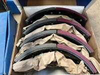 UNUSED BRAKESHOE KIT TO SUIT LORRY