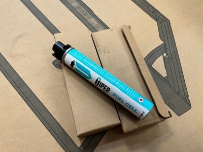 4no. UNUSED VIPER GAS CANISTERS TO SUIT CORDLESS NAIL GUN