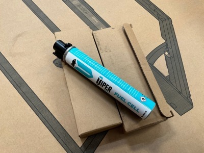 4no. UNUSED VIPER GAS CANISTERS TO SUIT CORDLESS NAIL GUN