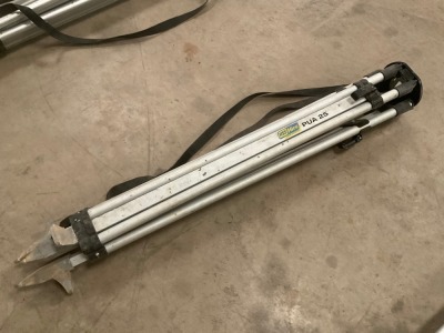 LASER LEVEL TRIPOD LEGS