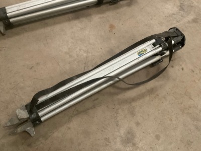 LASER LEVEL TRIPOD LEGS