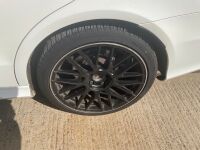 MERCEDES-BENZ E CLASS E350 AMG SPORT 3.0 BLUETEC 4DR 7G-TRONIC AUTOMATIC SALOON - 12