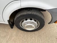 FORD TRANSIT T430 LWB 2.2 TDCI 135PS MEDIUM ROOF 17 SEATER MINIBUS - 2