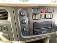 DAF LF220 EURO 6 4X2 18 TON TRACTOR UNIT - 22