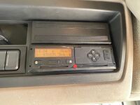 DAF LF220 EURO 6 4X2 18 TON TRACTOR UNIT - 24