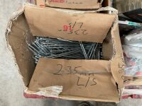 LOT TO INC. ASSORTED CLADDING SCREWS - 2