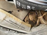 LOT TO INC. ASSORTED CLADDING LAP TAPE & ASSORTED DOOR HANDLES - 5