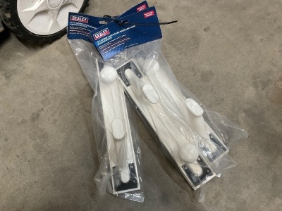 3NO. UNUSED SEALY 70mm x 407mm LONG BOARD SANDING BLOCKS