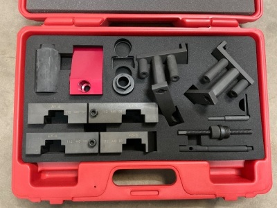 UNUSED SEALY PETROL ENGINE SETTING/LOCKING KIT
