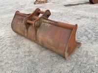 APPROX. 7ft SHUGH BUCKET TO SUIT 13 TON EXCAVATOR - 6