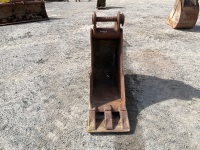 APPROX. 18" TOOTHLESS DIGGING BUCKET TO SUIT 13 TON EXCAVATOR - 2