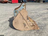 APPROX. 3ft TOOTHLESS DIGGING BUCKET TO SUIT 20 TON EXCAVATOR - 4
