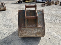APPROX. 3ft TOOTHLESS DIGGING BUCKET TO SUIT 20 TON EXCAVATOR - 6