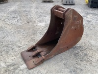 APPROX. 2ft TOOTHLESS DIGGING BUCKET TO SUIT 20 TON EXCAVATOR - 3