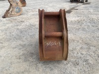APPROX. 2ft TOOTHLESS DIGGING BUCKET TO SUIT 20 TON EXCAVATOR - 6