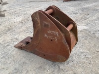 APPROX. 2ft TOOTHLESS DIGGING BUCKET TO SUIT 20 TON EXCAVATOR - 7