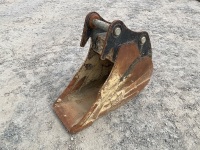 APPROX. 18" RHINOX TOOTHLESS DIGGING BUCKET TO SUIT 13 TON EXCAVATOR - 3