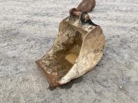 APPROX. 2ft TOOTHLESS DIGGING BUCKET TO SUIT 6-8 TON EXCAVATOR - 3