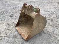 APPROX. 2ft TOOTHLESS DIGGING BUCKET TO SUIT 4-6 TON EXCAVATOR - 3