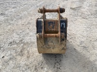 APPROX. 16" TOOTHLESS DIGGING BUCKET TO SUIT 6-8 TON EXCAVATOR - 5