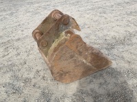 APPROX. 2ft TOOTHLESS DIGGING BUCKET TO SUIT 6-8 TON EXCAVATOR - 5