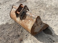 APPROX. 3ft SHUGH BUCKET TO SUIT 3 TON EXCAVATOR - 4