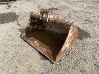 APPROX. 3ft SHUGH BUCKET TO SUIT 3 TON EXCAVATOR - 8