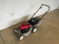 HONDA HRG466 PETROL WALK BEHIND LAWNMOWER