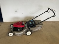 HONDA HRG466 PETROL WALK BEHIND LAWNMOWER - 2