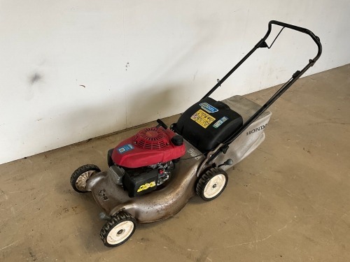 HONDA HRG466 PETROL WALK BEHIND LAWNMOWER