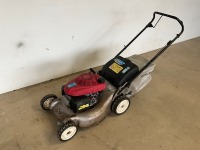 HONDA HRG466 PETROL WALK BEHIND LAWNMOWER