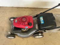 HONDA HRG466C PETROL WALK BEHIND LAWNMOWER - 3
