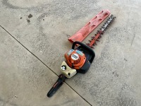 STIHL HS82RC PETROL HEDGE TRIMMER - 2