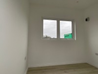 APPROX. 10.9ft x 9ft UNUSED INSULATED MODERN GARDEN ROOM / OFFICE - 11