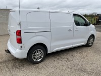 VAUXHALL VIVARO 2700 SPORTIVE L1 H1 1.5D 100PS&nbsp; - 19