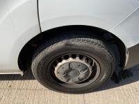 FORD TRANSIT CUSTOM 300 L2 2.0 ECOBLUE 105PS - 21