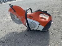 STIHL TS420 PETROL CONCRETE SAW C/W DIAMOND BLADE - 2