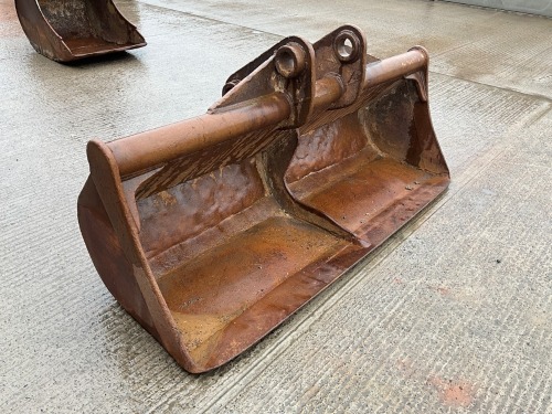APPROX. 7ft SHUGH BUCKET TO SUIT 20 TON MACHINE&nbsp;
