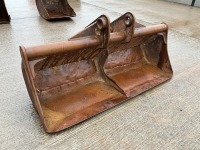 APPROX. 7ft SHUGH BUCKET TO SUIT 20 TON MACHINE&nbsp; - 2