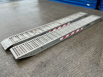 2No. APPROX. 3400mm x 420mm 6 TON ALUMINIUM LOADING RAMPS