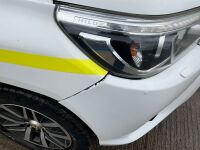 TOYOTA HILUX INVINCIBLE 2.4 D-4D 4WD DOUBLE CAB PICK UP&nbsp; - 4