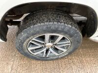 TOYOTA HILUX INVINCIBLE 2.4 D-4D 4WD DOUBLE CAB PICK UP&nbsp; - 24