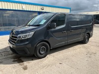 RENAULT TRAFIC LL30 BUSINESS+ LWB 2.0 BLUE DCI 130PS - 4