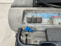 COMMAC BATTERY OPERATED FLOOR CLEANER - 10