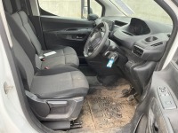 PEUGEOT PARTNER 1000 STANDARD GRIP 1.5 BLUE HDI 100PS - 19