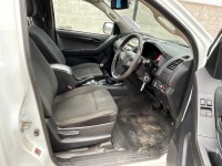 ISUZU D-MAX 2.5 TD SINGLE CAB CHERRY PICKER - 21