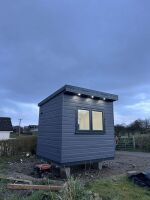 APPROX. 10.9ft x 9ft UNUSED INSULATED MODERN GARDEN ROOM / OFFICE - 23