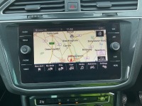 VOLKSWAGEN TIGUAN SE NAV 2.0 TDI 150PS 5DR ESTATE - 24