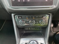 VOLKSWAGEN TIGUAN SE NAV 2.0 TDI 150PS 5DR ESTATE - 26