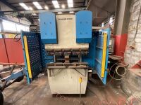 MACH ZONE MINI 301 3 PHASE BRAKE PRESS & TOOLING